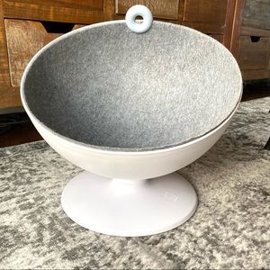 Elevated Cat Bowl Shaped Bed